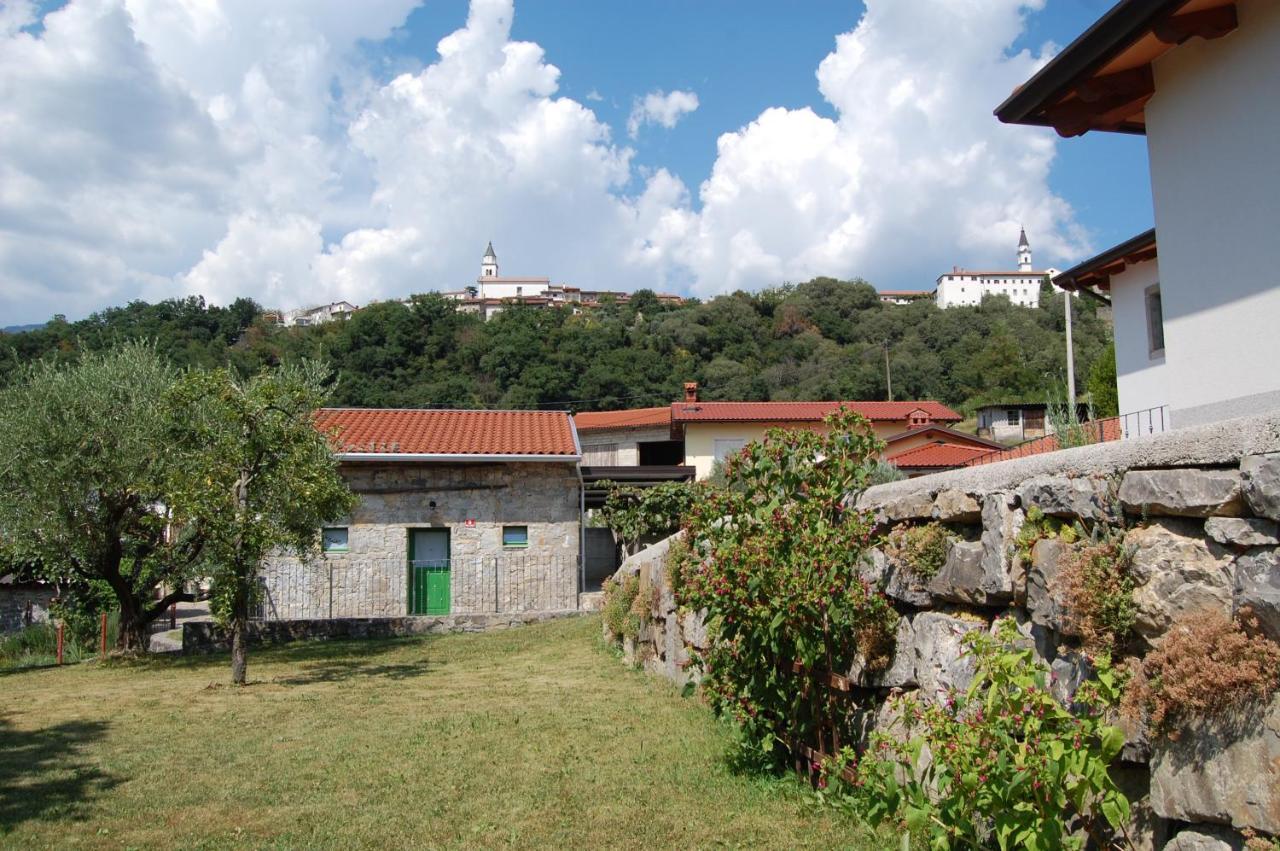 Apartma Hiska Dobravlje Buitenkant foto