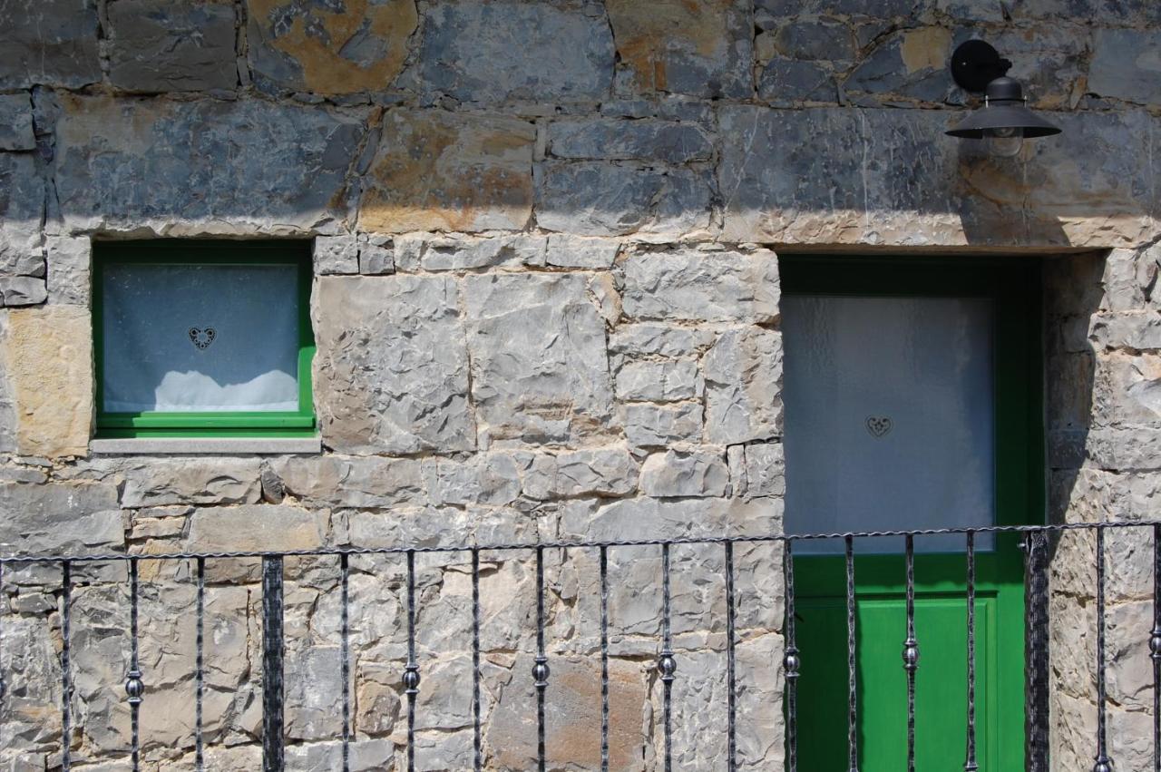 Apartma Hiska Dobravlje Buitenkant foto