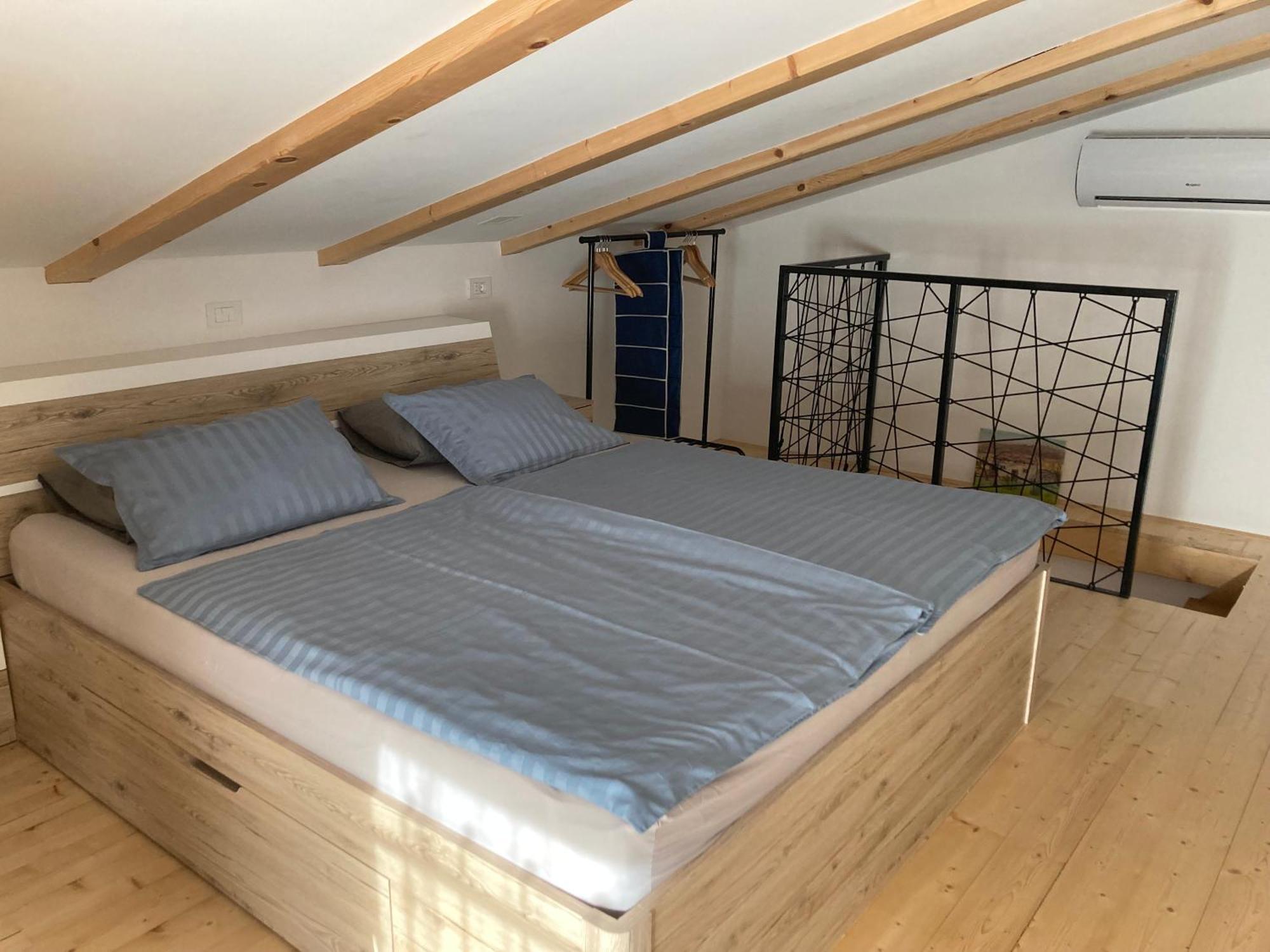 Apartma Hiska Dobravlje Buitenkant foto